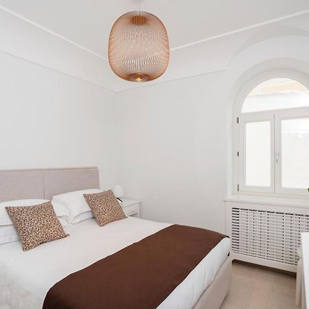 卡普里Roberhouse Tragara 37公寓 外观 照片